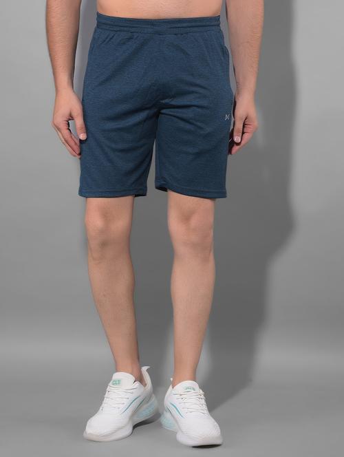 men mid rise solid shorts - 21601423 - Very Small Image - 1