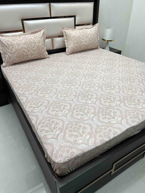 printed tc fitted king-sized bedsheet with 2 pillow covers - 21603376 - Very Small Image - 1