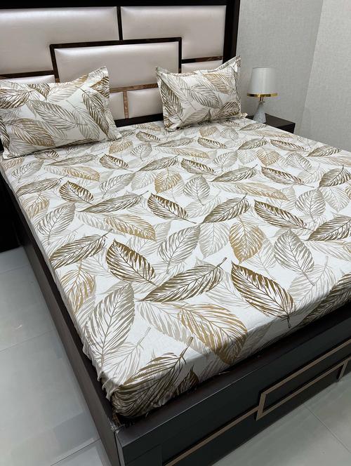 printed tc fitted king-sized bedsheet with 2 pillow covers - 21604114 - Very Small Image - 1