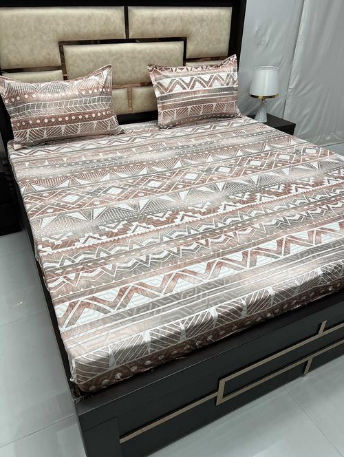 printed tc fitted king-sized bedsheet with 2 pillow covers - 21605017 - Very Small Image - 1