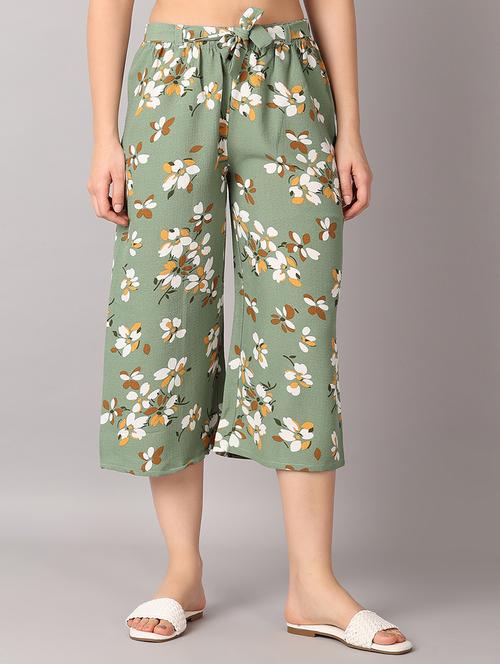 women printed regular fit capri  - 21607903 - Very Small Image - 1