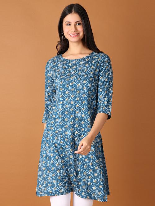 women three quarter sleeve straight kurti - 21608344 - Very Small Image - 1