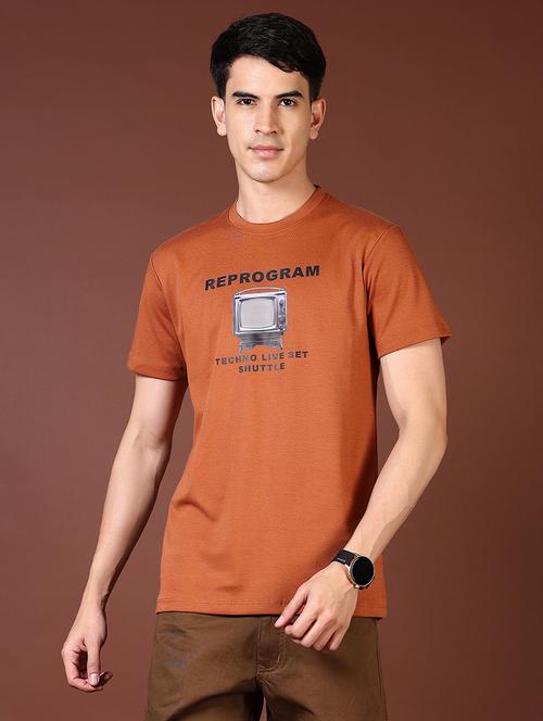 men chest print short sleeve t-shirt - 21609230 - Very Small Image - 1