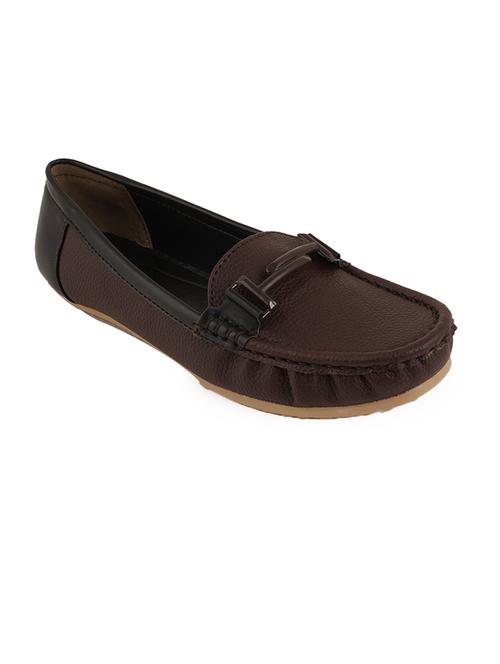 women solid detailed slip on loafer - 21618278 - Very Small Image - 1
