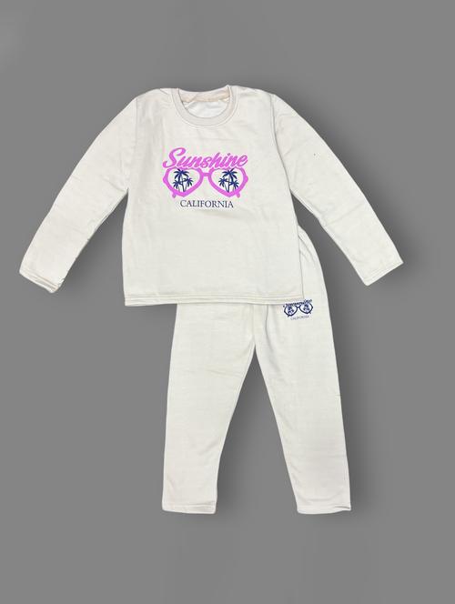 kids typography full length sets - 21619540 - Very Small Image - 1