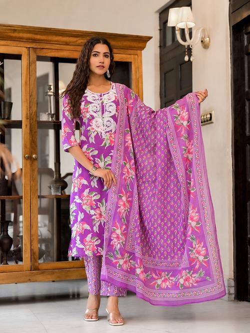 women three quarter sleeve kurta pant with dupatta set - 21622544 - Very Small Image - 1