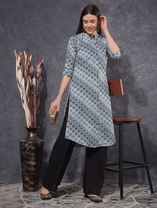 women printed three quarter sleeve straight kurta - 21627284 - Very Small Image - 1