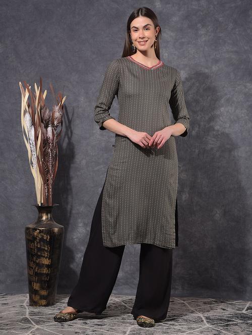 women printed three quarter sleeve staight kurta - 21627309 - Very Small Image - 1