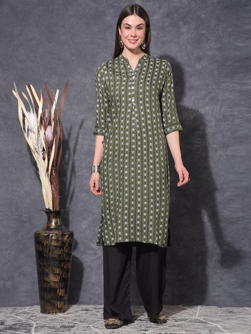 women printed three quarter sleeve straight kurta - 21627334 - Very Small Image - 1