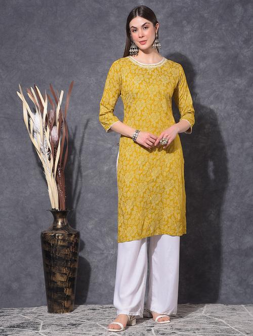 women floral three quarter sleeve straight kurta - 21627403 - Very Small Image - 1