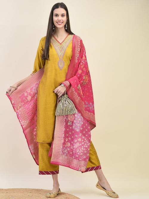 women three quarter sleeve kurta pant with dupatta set - 21629647 - Very Small Image - 1