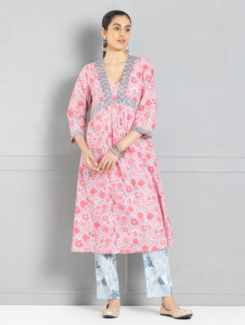 women pink floral printed kurta pant set - 21630441 - Very Small Image - 1