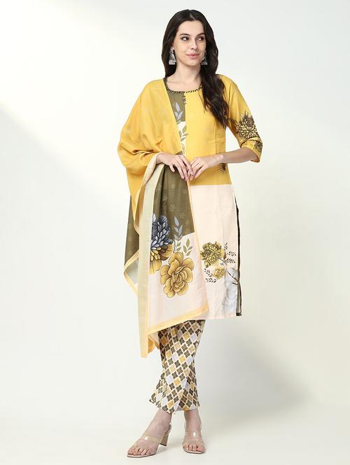 women three quarter sleeve kurta pant with dupatta set - 21632705 - Very Small Image - 1