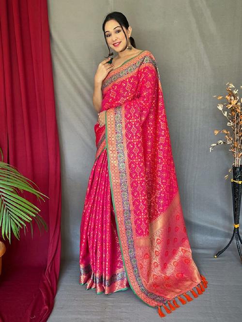 women self design patola saree with blouse - 21635209 - Very Small Image - 1