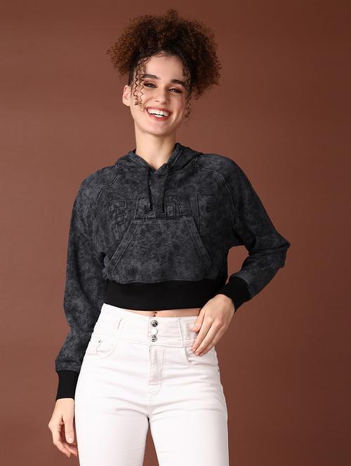 women long sleeves chest print sweatshirt - 21638786 - Very Small Image - 1