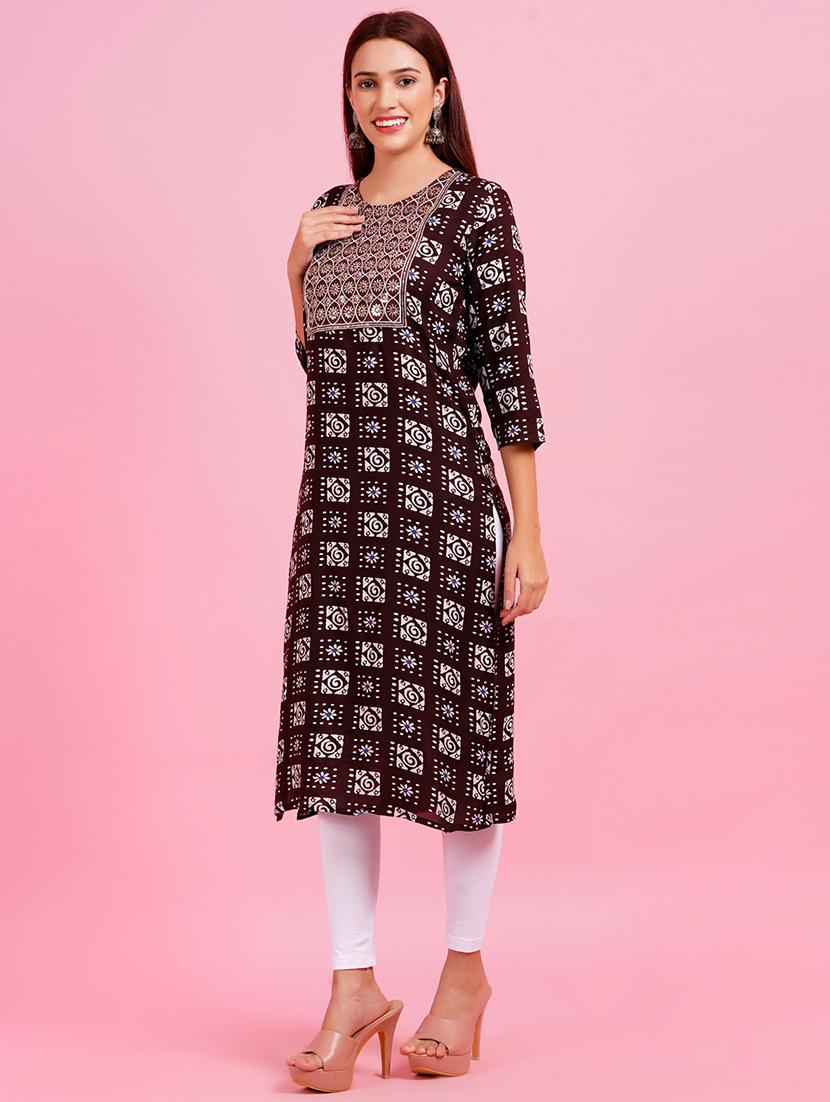 women three quarter sleeve straight kurta - 21639106 - Zoom Image - 3
