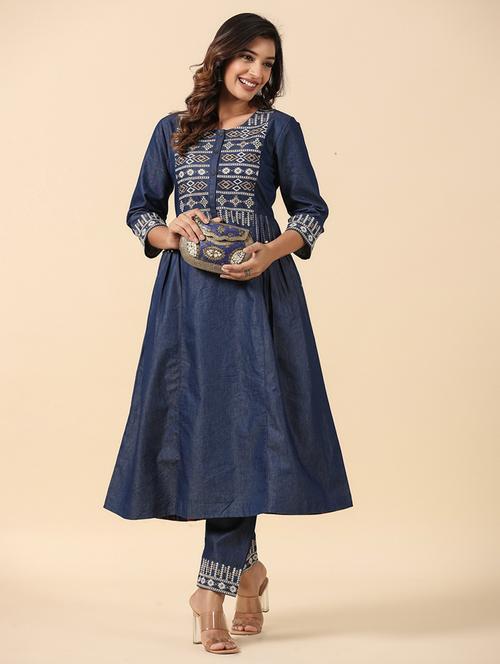 women embroidered three quarter sleeve a-line kurta - 21642043 - Very Small Image - 1
