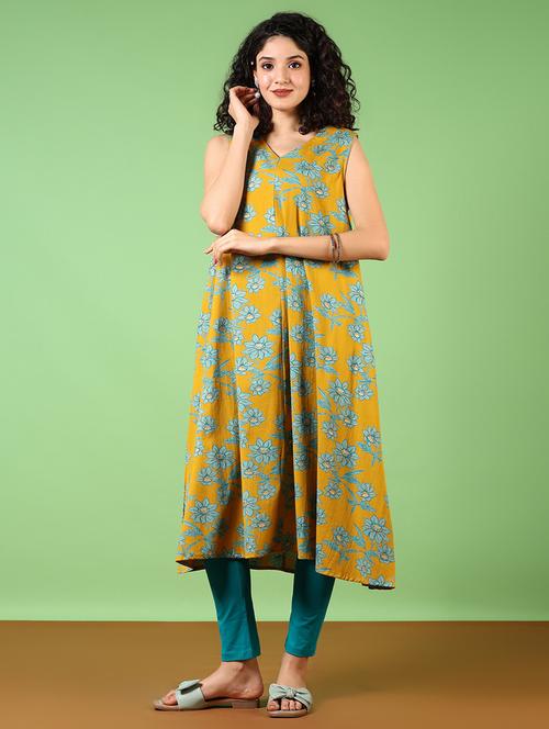 women printed sleeveless a-line kurta - 21642591 - Very Small Image - 1