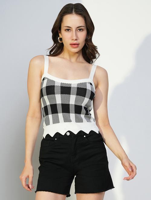 women checks shoulder strap neck top - 21643511 - Very Small Image - 1