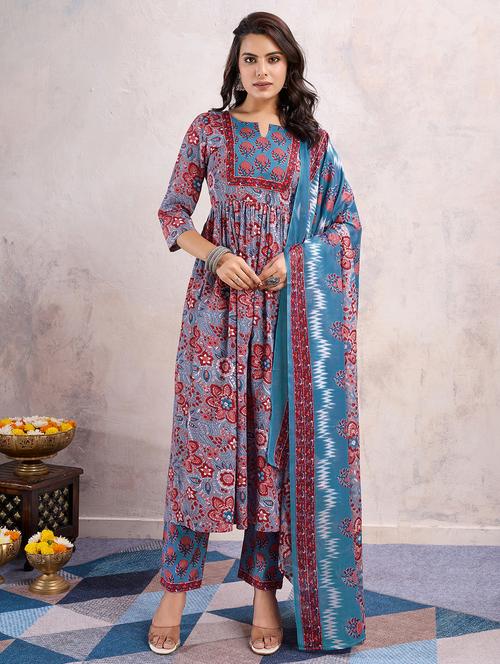 women three quarter sleeve kurta pant with dupatta set - 21647179 - Very Small Image - 1