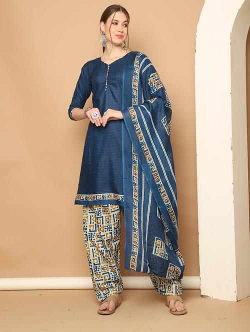women three quarter sleeve kurta salwar with dupatta set - 21650309 - Very Small Image - 1