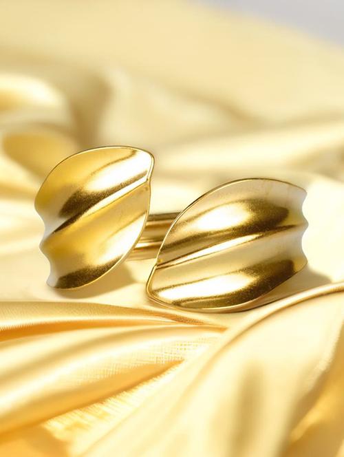 gold plated geometric big statement cuff bracelet  - 21653259 - Very Small Image - 1