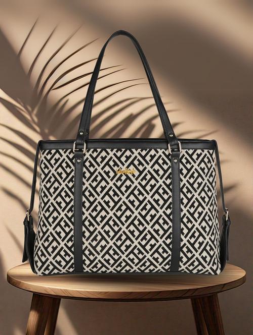 women printed tote bags - 21653433 - Very Small Image - 1