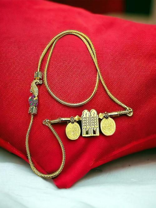 gold plated traditional necklace for women with elegant pendant - 21654198 - Very Small Image - 1