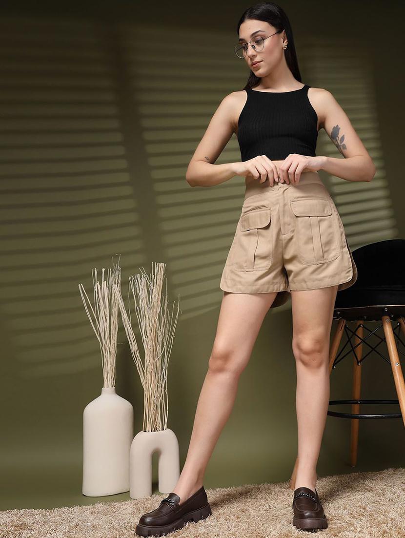 women beige solid tailored shorts - 21659850 - Zoom Image - 5