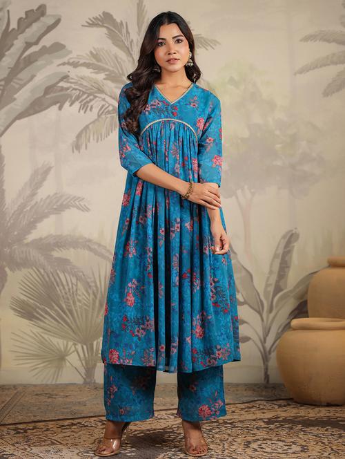 women three quarter sleeve kurta palazzo set - 21660745 - Very Small Image - 1