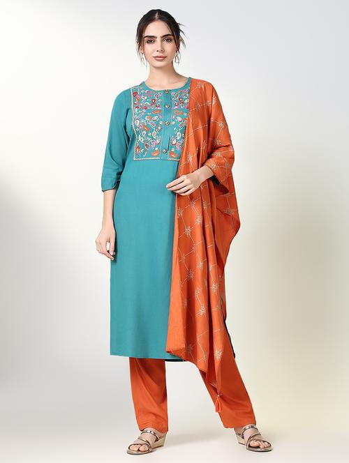 women embroidered kurta pant set with dupatta - 21661573 - Very Small Image - 1