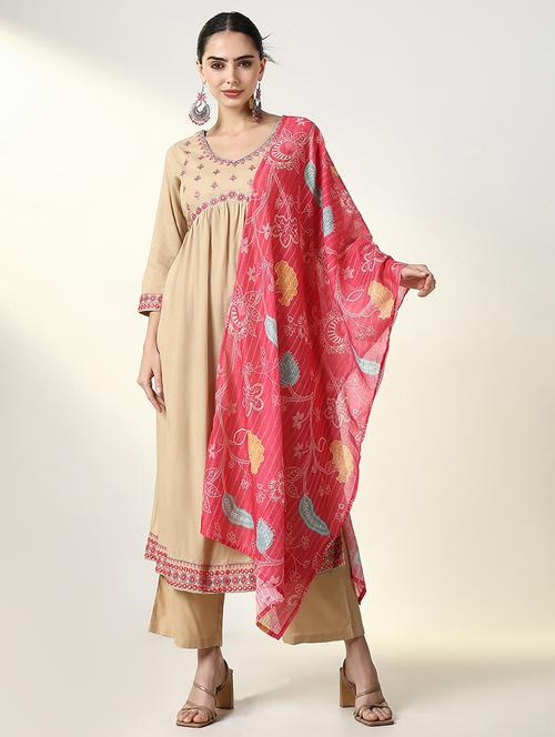 women three quarter sleeve kurta palazzo with dupatta set - 21661596 - Very Small Image - 1