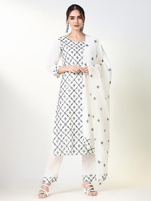 women three quarter sleeve kurta pant with dupatta set - 21661654 - Very Small Image - 1