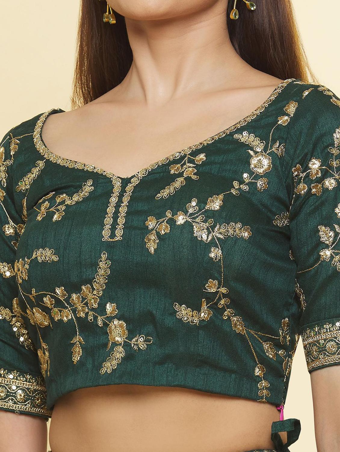 women embroidered lehenga choli set with dupatta - 21663533 - Zoom Image - 4