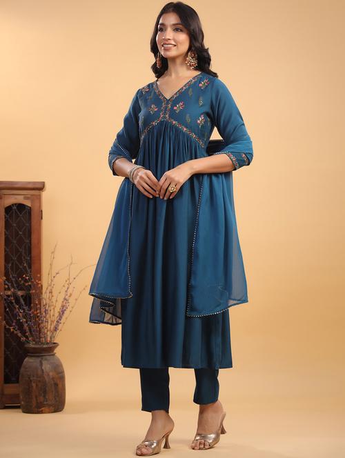 women embroidered kurta pant set with duaptta - 21663952 - Very Small Image - 1