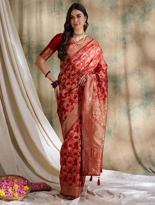 women self design banarasi saree with blouse - 21666027 - Very Small Image - 1