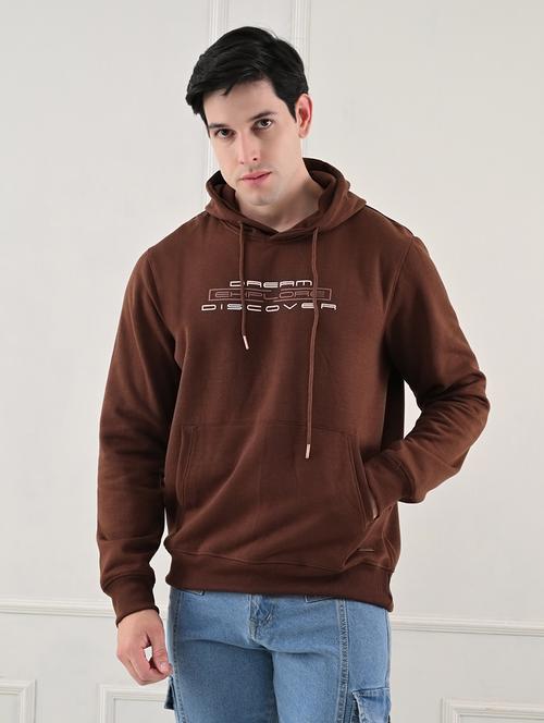 Men Long Sleeve Chest Print Sweatshirt - 21667986 - Very Small Image - 1