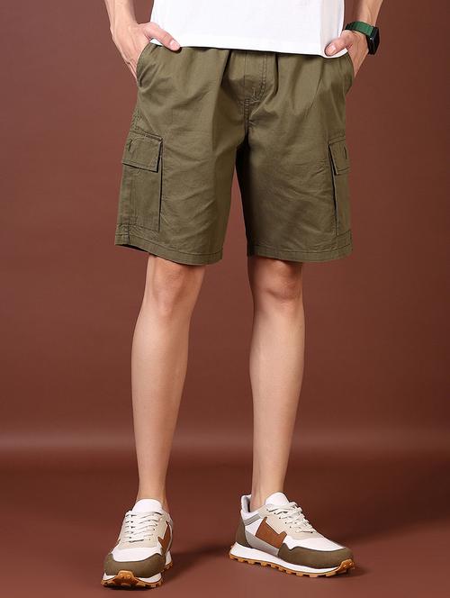 men mid rise solid cargo shorts - 21669090 - Very Small Image - 1