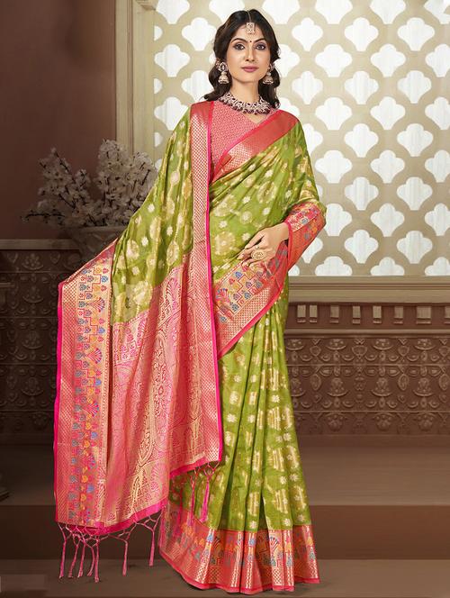 women self design banarasi saree with blouse - 21671227 - Very Small Image - 1