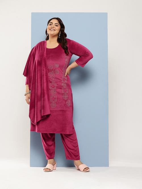 women plus size round neck kurta pant set with dupatta - 21673065 - Very Small Image - 1
