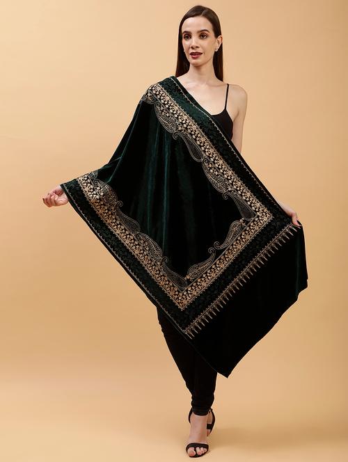 women embroidered velvet shawl - 21673277 - Very Small Image - 1