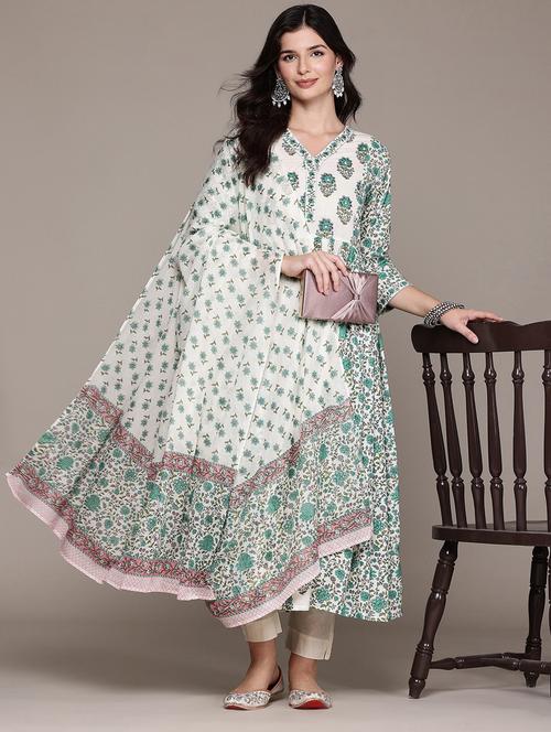 women three quarter sleeve kurta pant with dupatta set - 21675306 - Very Small Image - 1