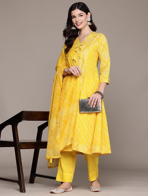 women three quarter sleeve kurta pant with dupatta set - 21675317 - Very Small Image - 1