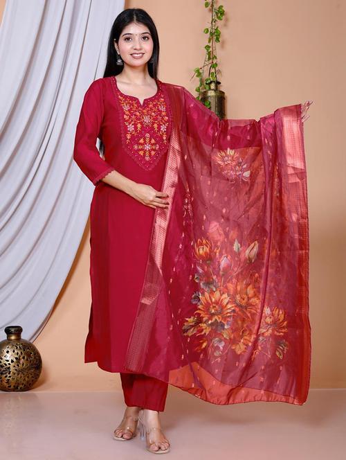 women three quarter sleeve kurta pant with dupatta set - 21675651 - Very Small Image - 1