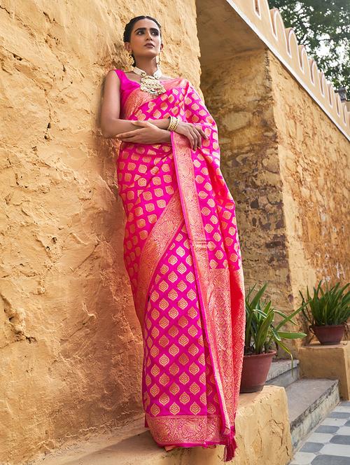 women self design banarasi saree with blouse - 21678658 - Very Small Image - 1