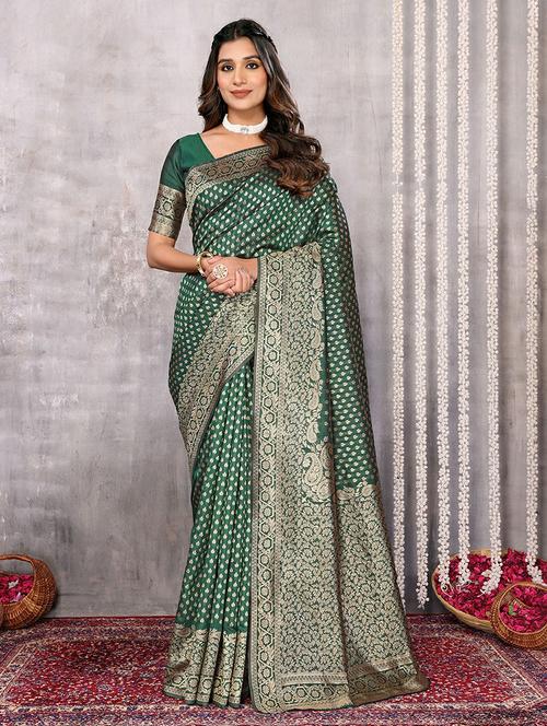 women self design banarasi saree with blouse - 21678744 - Very Small Image - 1