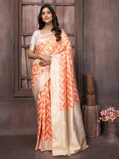 women self design banarasi saree with blouse - 21678803 - Very Small Image - 1