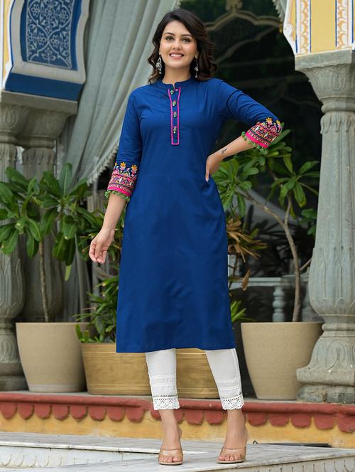 women solid mandarin neck straight kurta - 21679206 - Very Small Image - 1
