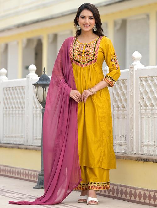 women embroidered kurta palazzo set with dupatta - 21680480 - Very Small Image - 1