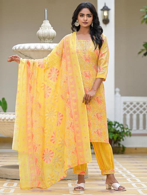 women paisley printed kurta salwar set with dupatta - 21680543 - Very Small Image - 1